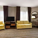 Super 8 By Wyndham Hershey Chocolate Avenue