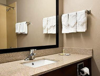 Super 8 By Wyndham Chocolate Avenue Hershey